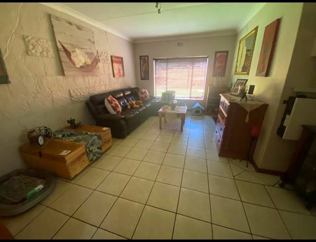 4 BEDROOM HOUSE FOR SALE IN KANONKOP